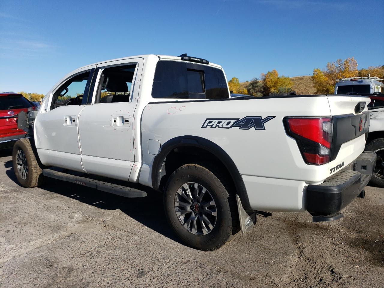 2023 Nissan Titan Sv - Фото 2