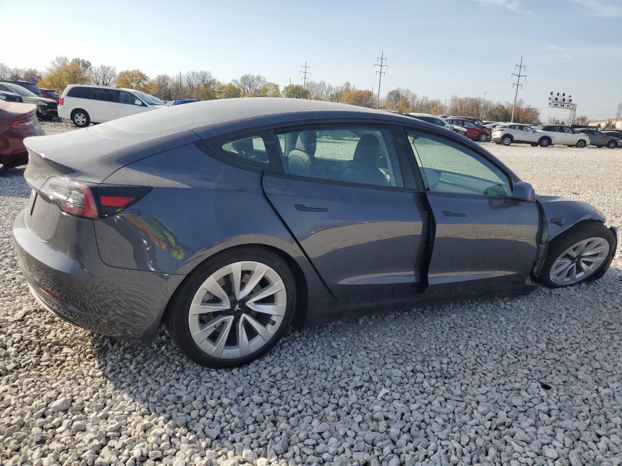 2021 Tesla Model 3 - Image 3