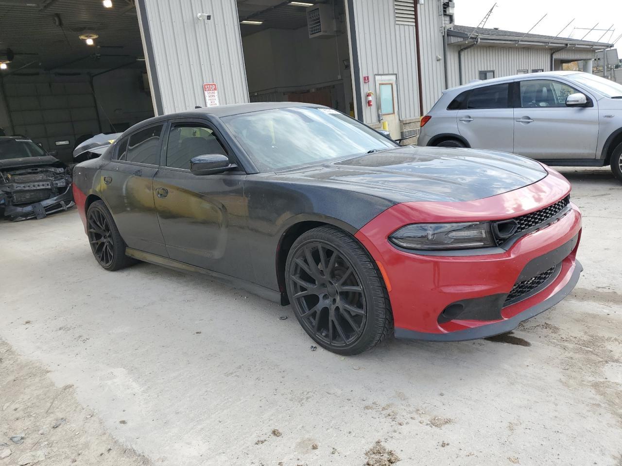 2017 Dodge Charger R/T - Image 4