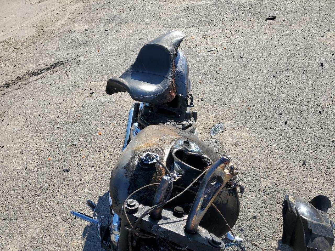 2005 Yamaha Xvs1100 A - Image 5