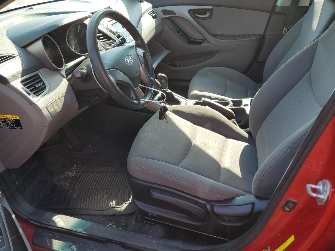 2014 Hyundai Elantra Se - Фото 7