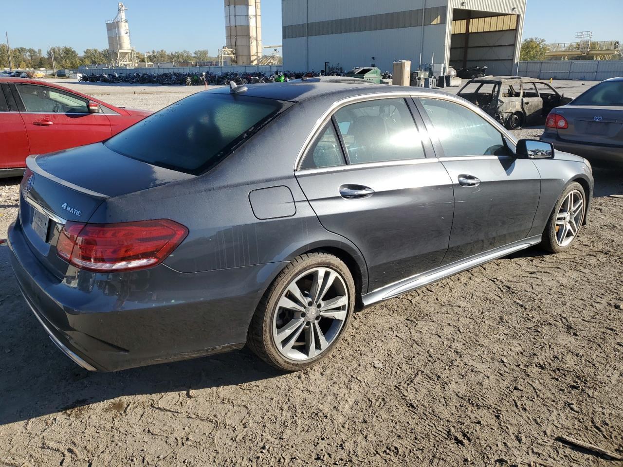 2014 Mercedes-Benz E 350 4Matic - Фото 3