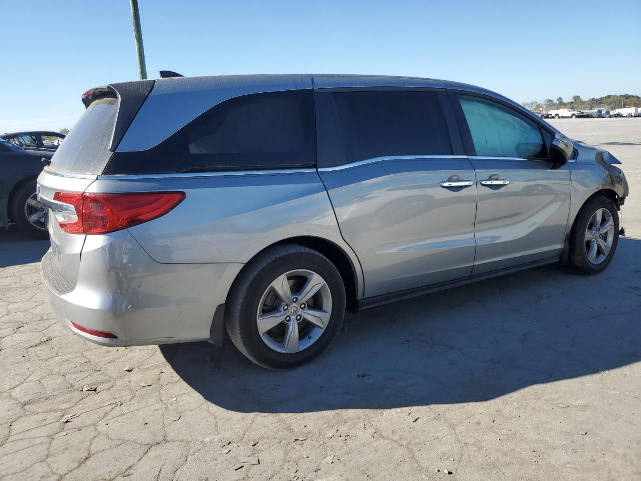 2020 Honda Odyssey Ex - Фото 3