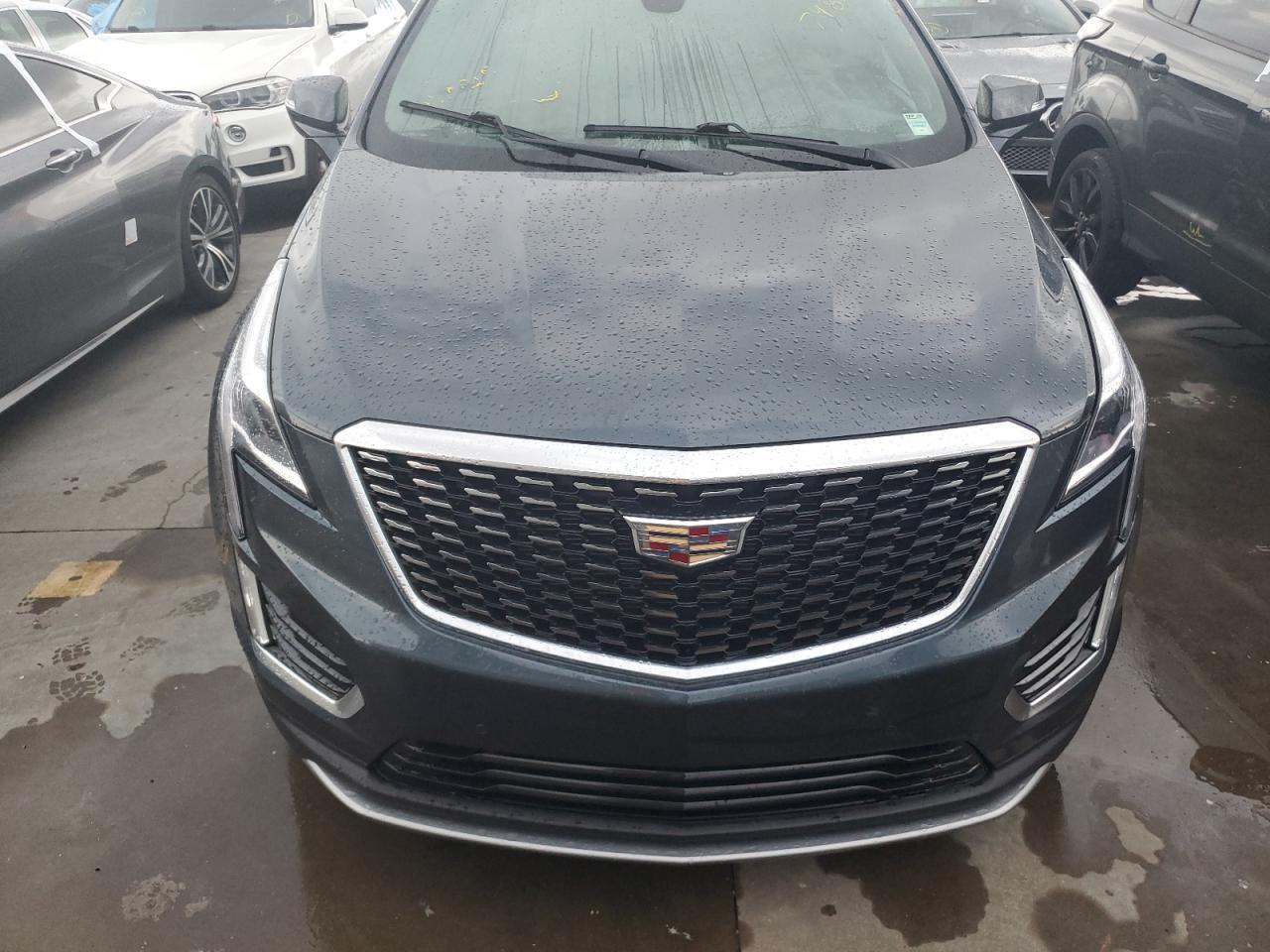 2017 Cadillac Xt5 Premium Luxury - Image 5