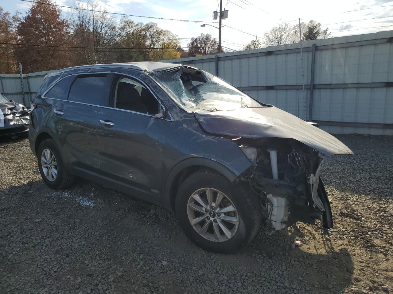 2019 Kia Sorento L - Фото 4