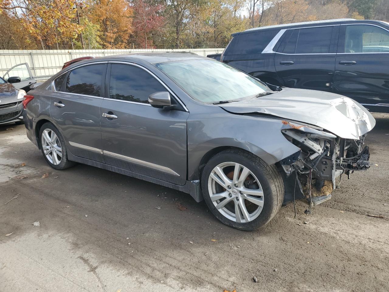 2016 Nissan Altima 3.5Sl - Image 4