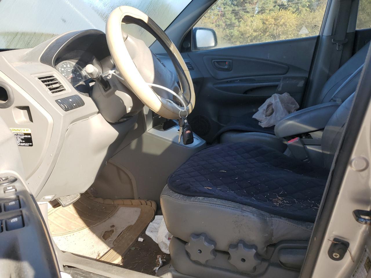 2006 Hyundai Tucson - Image 7