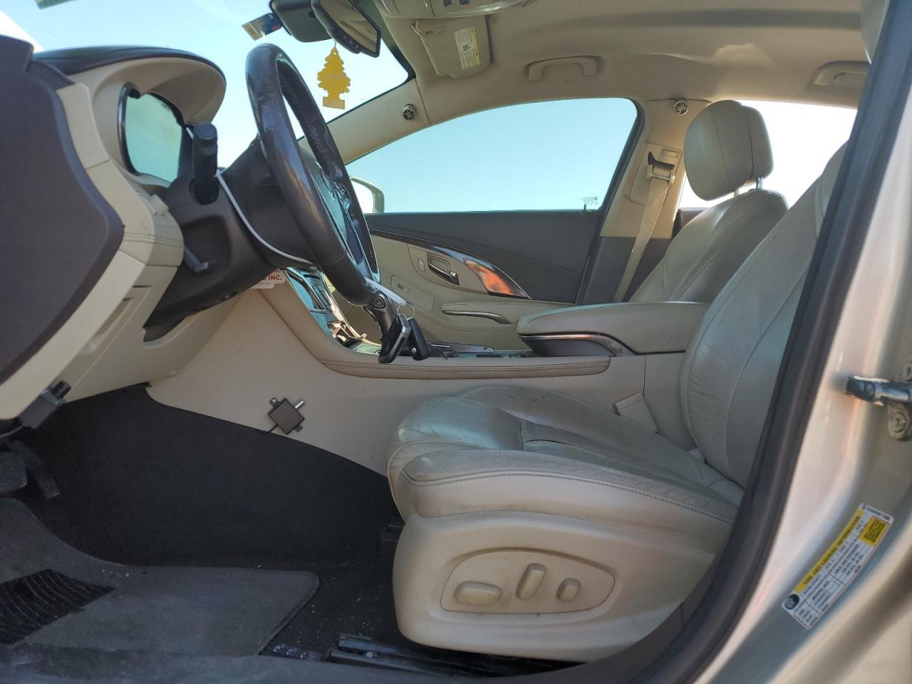2014 Buick Lacrosse - Image 7