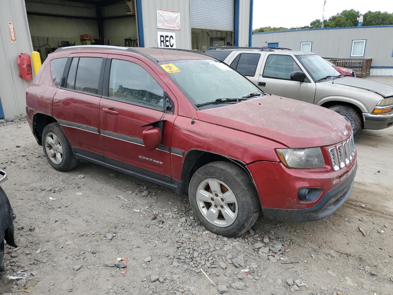 2016 Jeep Compass Latitude - Фото 4