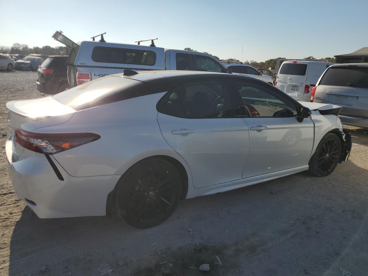 2024 Toyota Camry Trd - Фото 3