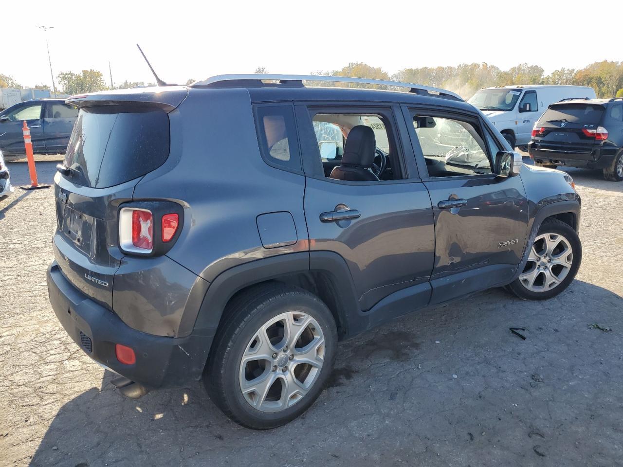 2016 Jeep Renegade Limited - Фото 3
