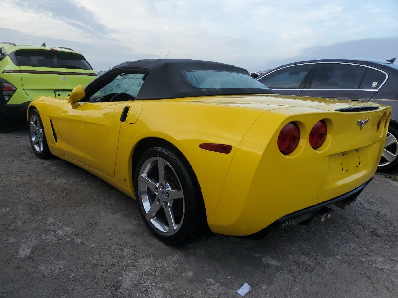 2007 Chev Corvette - Image 2