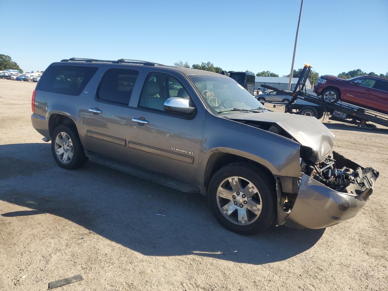 2013 GMC Yukon Xl C1500 Slt - Фото 4