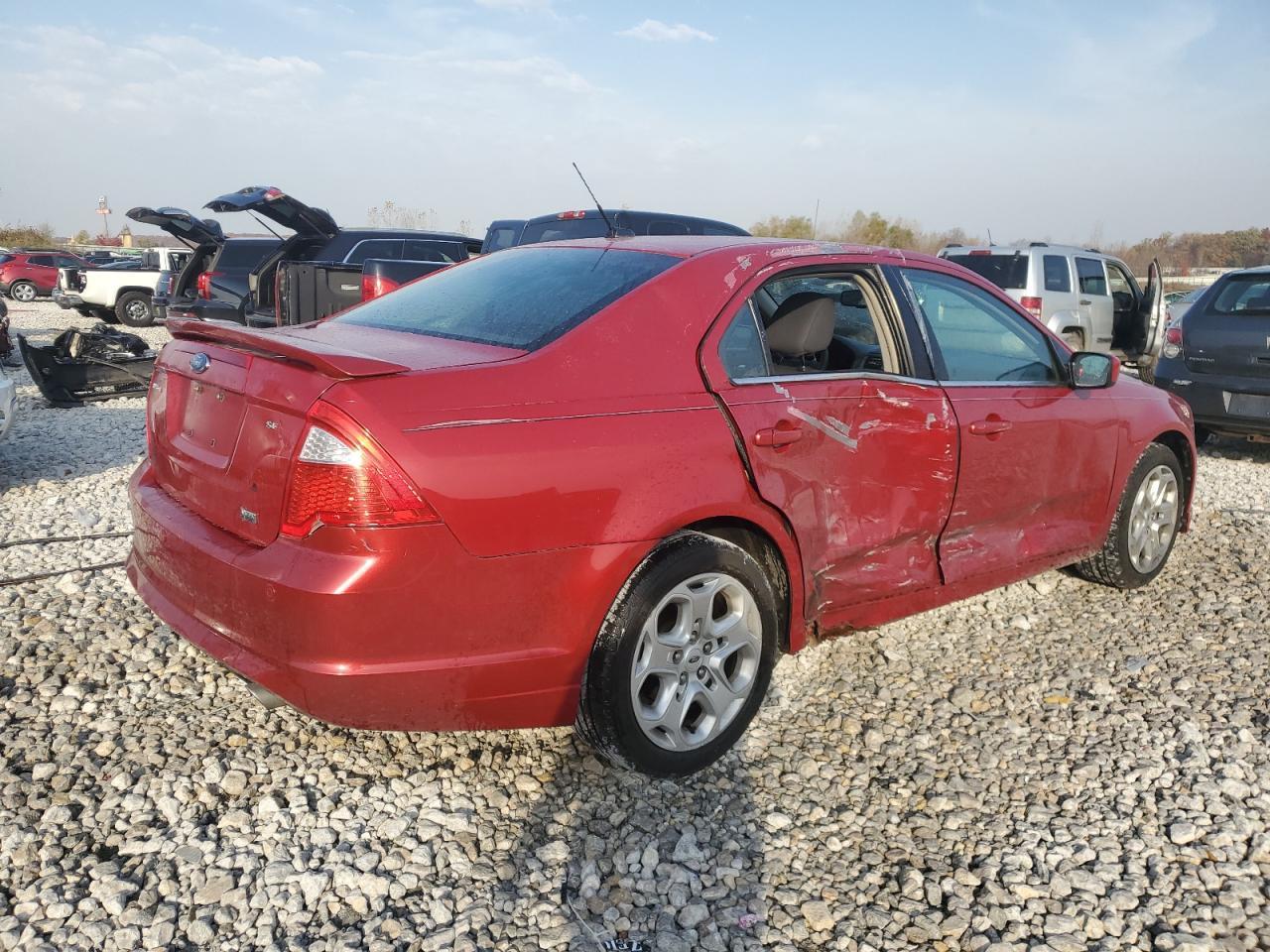 2010 Ford Fusion Se - Фото 3