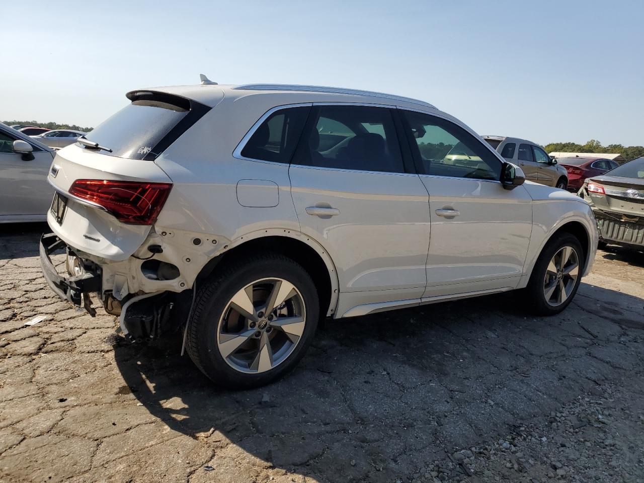 2024 Audi Q5 Prestige 40 - Фото 3