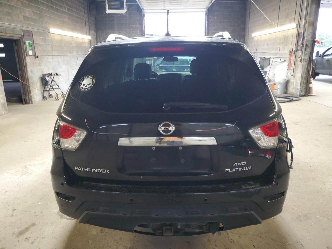 2016 Nissan Pathfinder S - Image 6