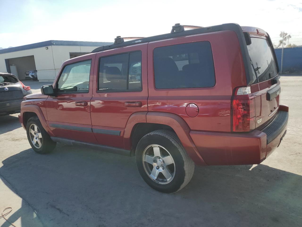 2009 Jeep Commander - Image 2