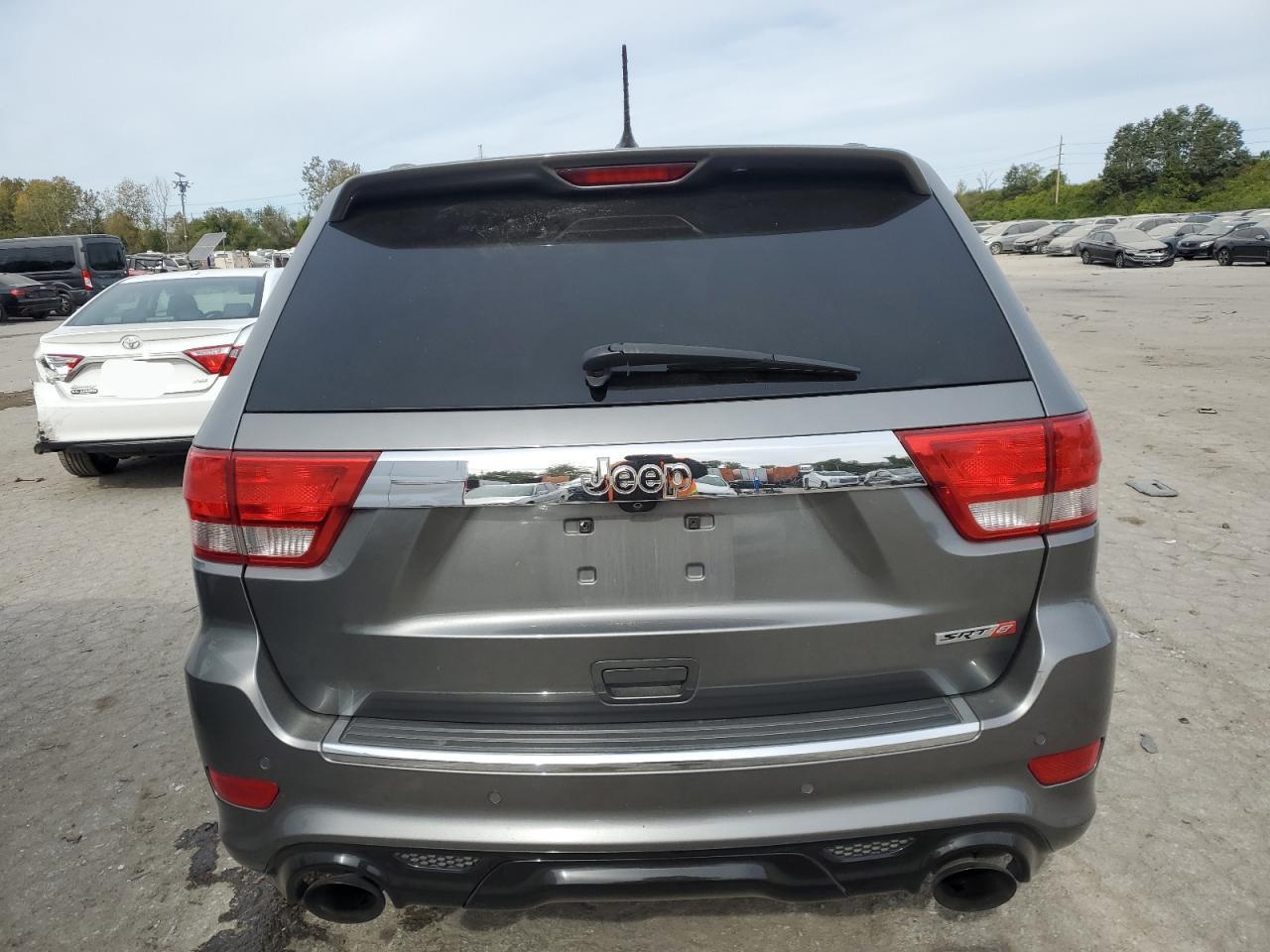 2012 Jeep Grand Cherokee Srt-8 - Image 6