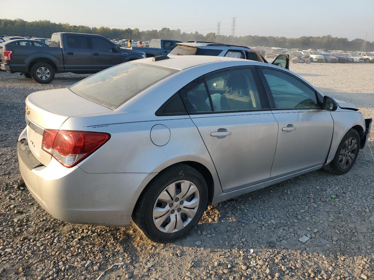 2016 Chevrolet Cruze Limited Ls - Image 3