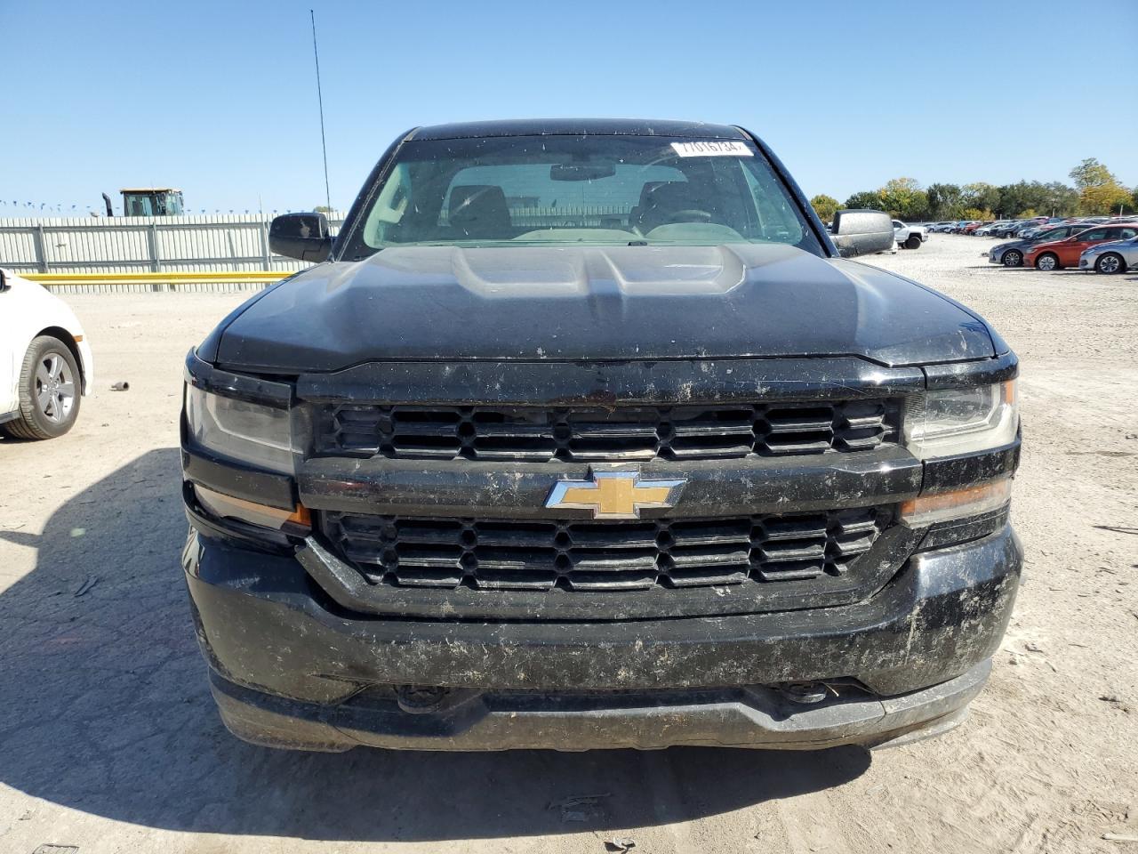 2016 Chevrolet Silverado C1500 Custom - Фото 5