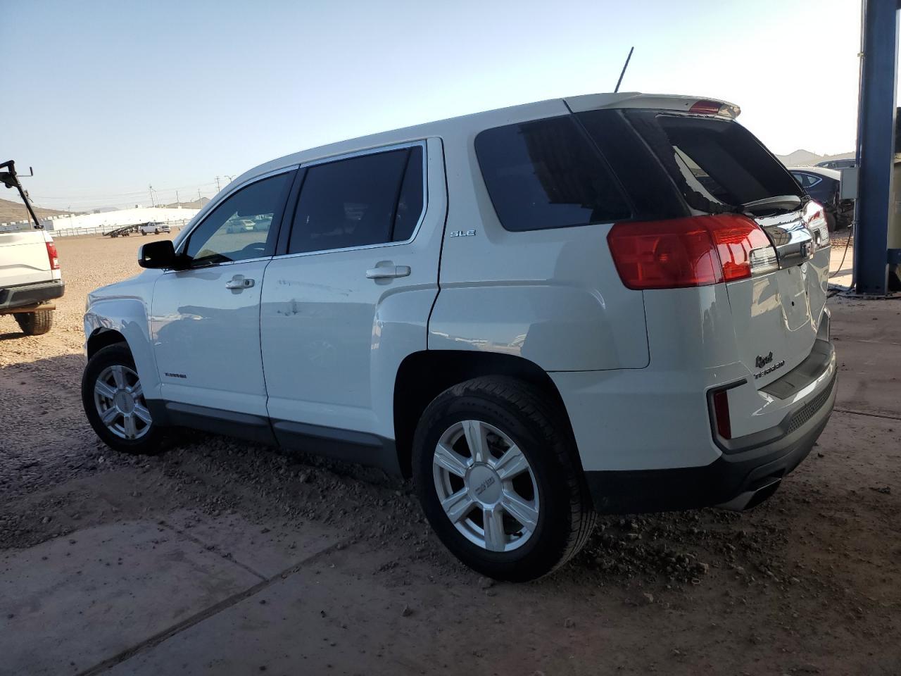 2016 GMC Terrain Sle - Image 2