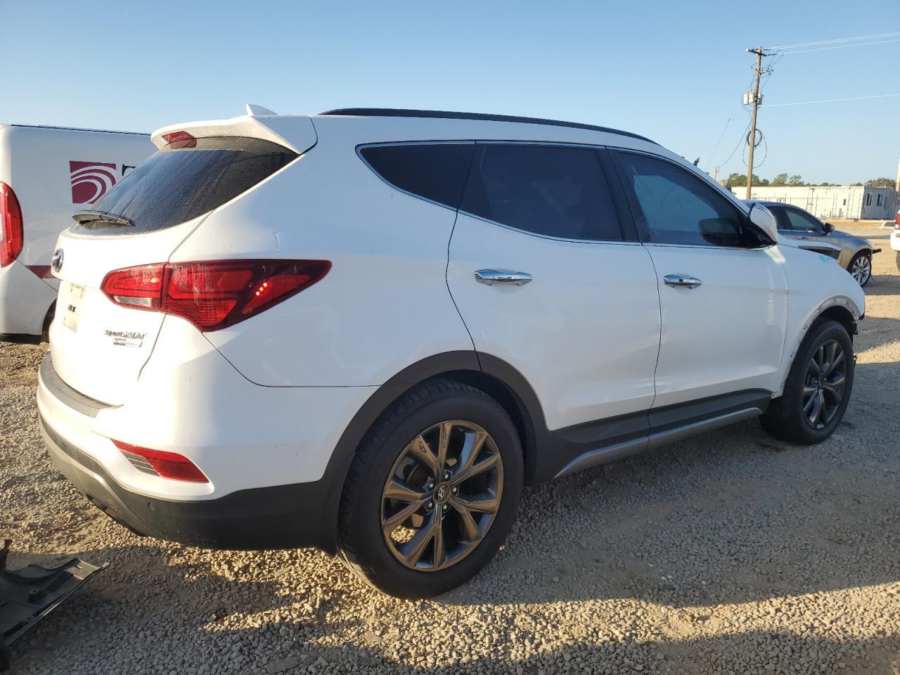 2018 Hyundai Santa Fe Sport - Фото 3