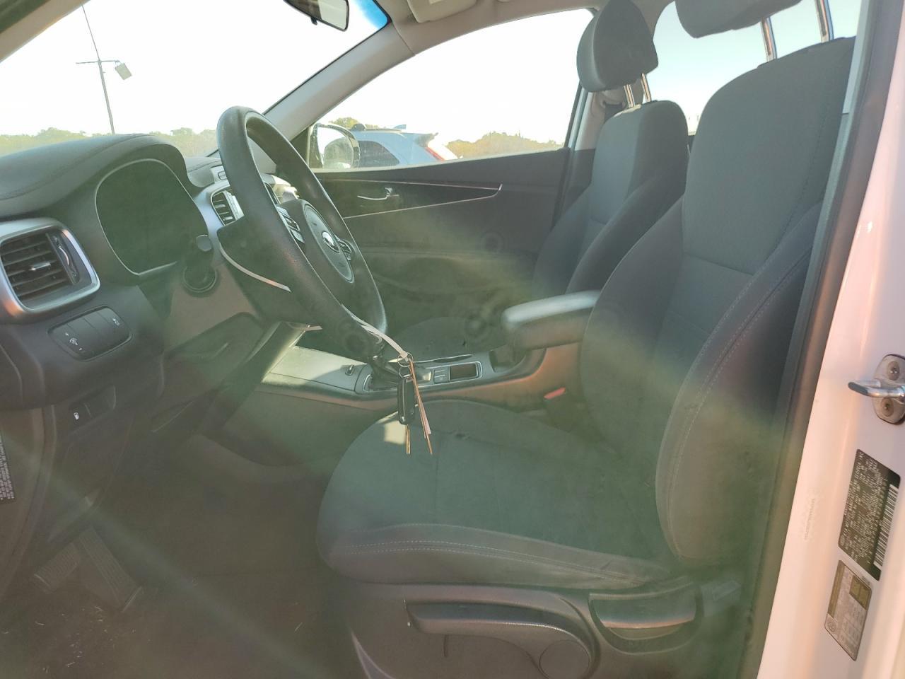 2018 Kia Sorento Lx - Image 7