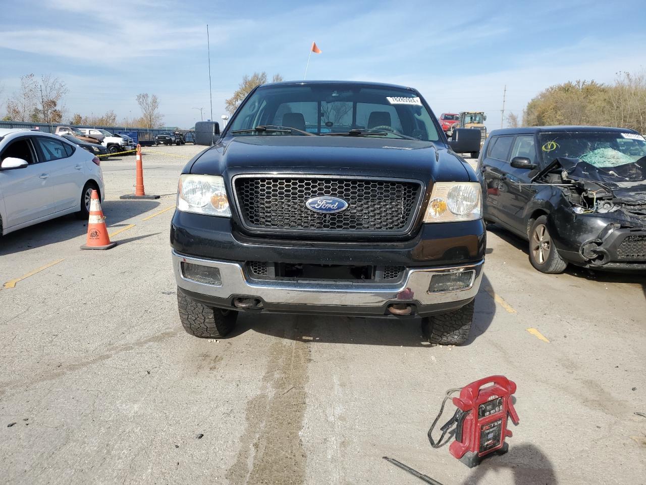 2005 Ford F150 - Фото 5