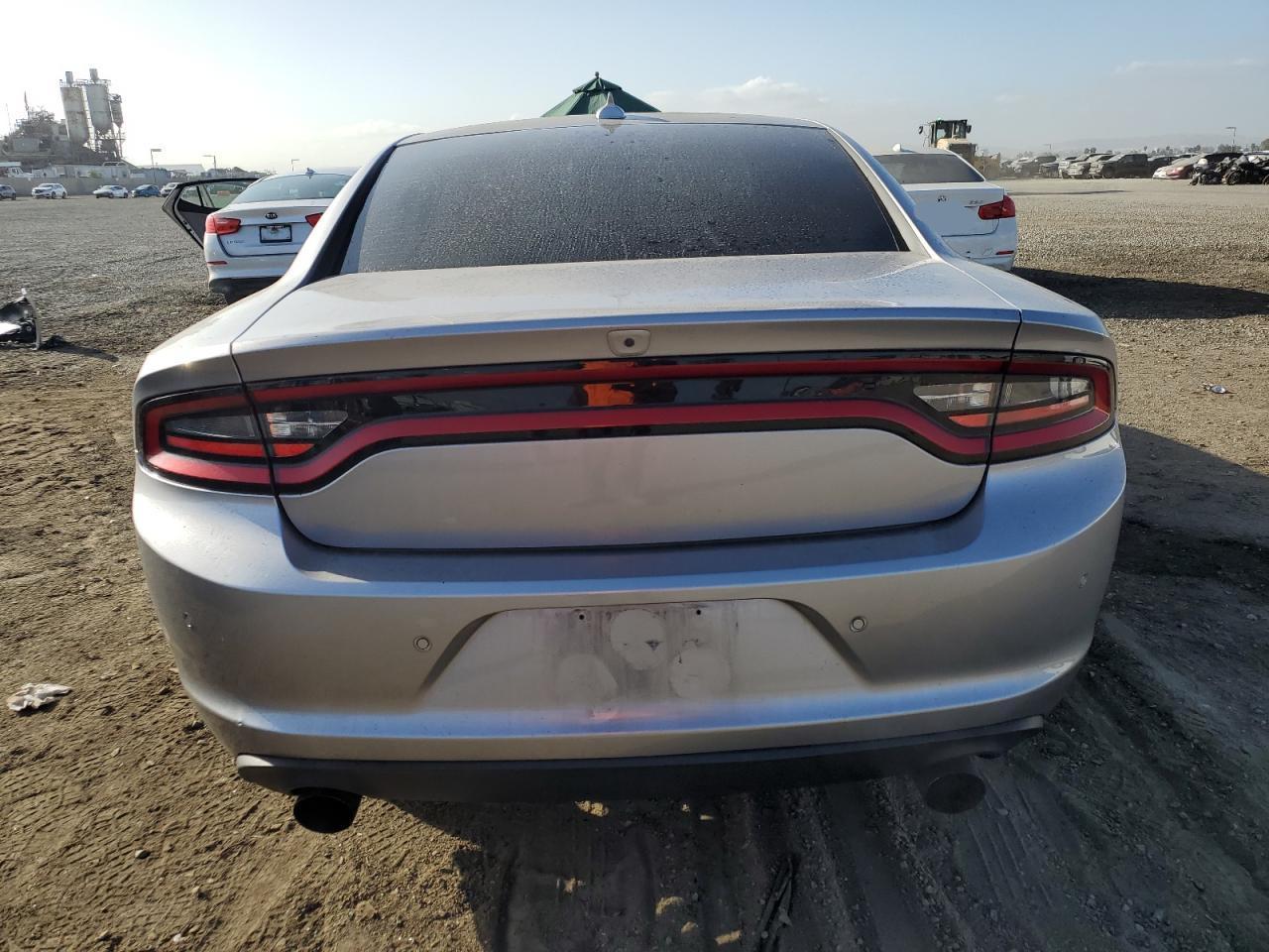 2015 Dodge Charger Sxt - Image 6