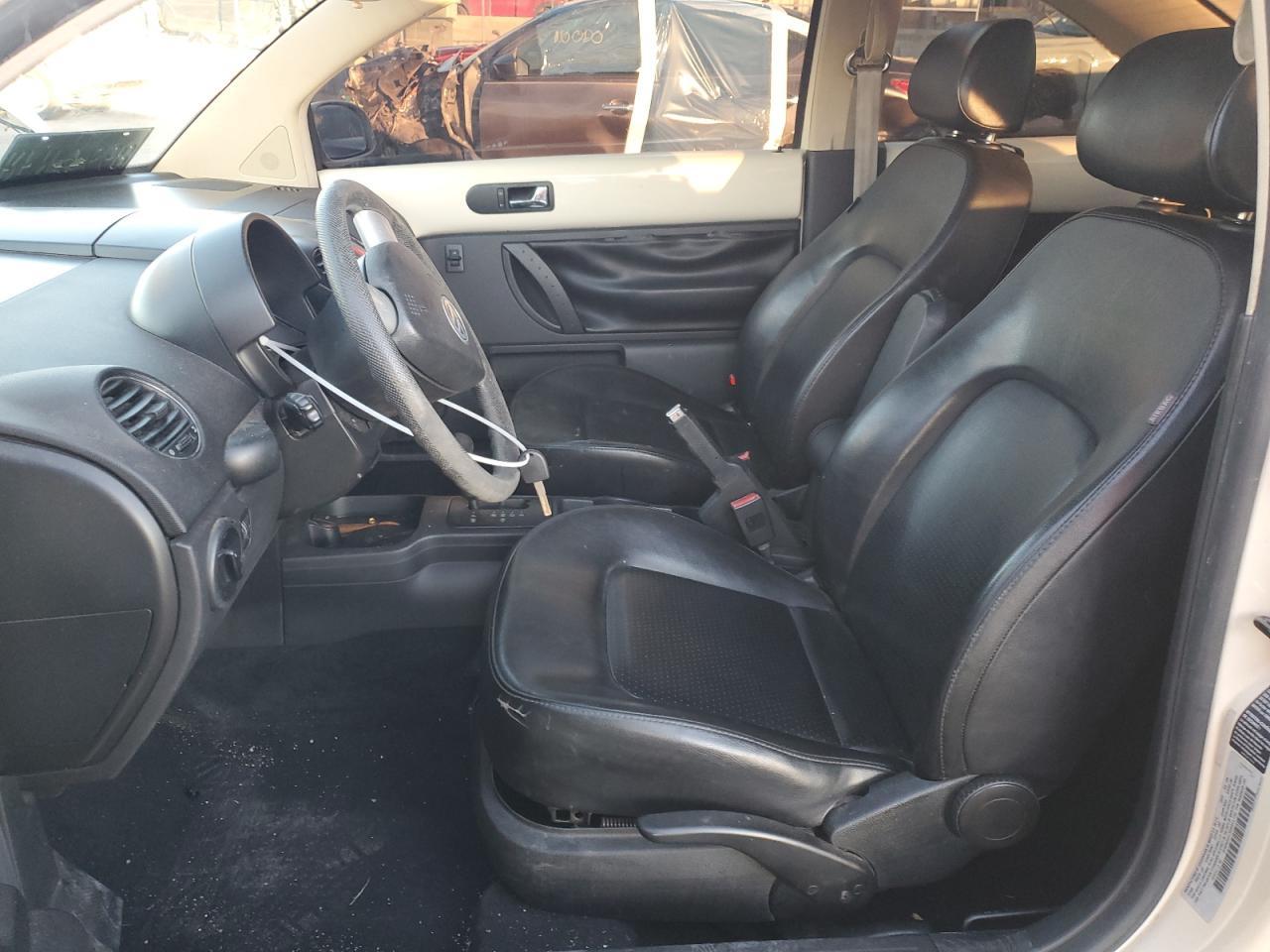 2006 Volkswagen New Beetle 2.5L Option Package 1 - Фото 7