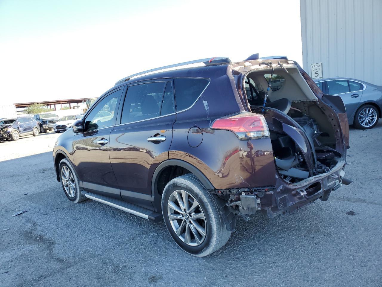 2016 Toyota Rav4 Limited - Фото 2