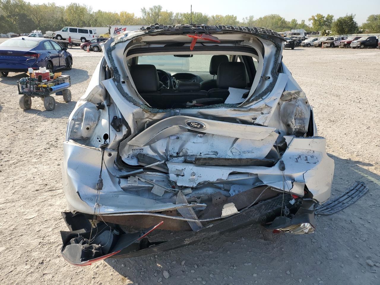 2012 Ford Focus Sel - Фото 6