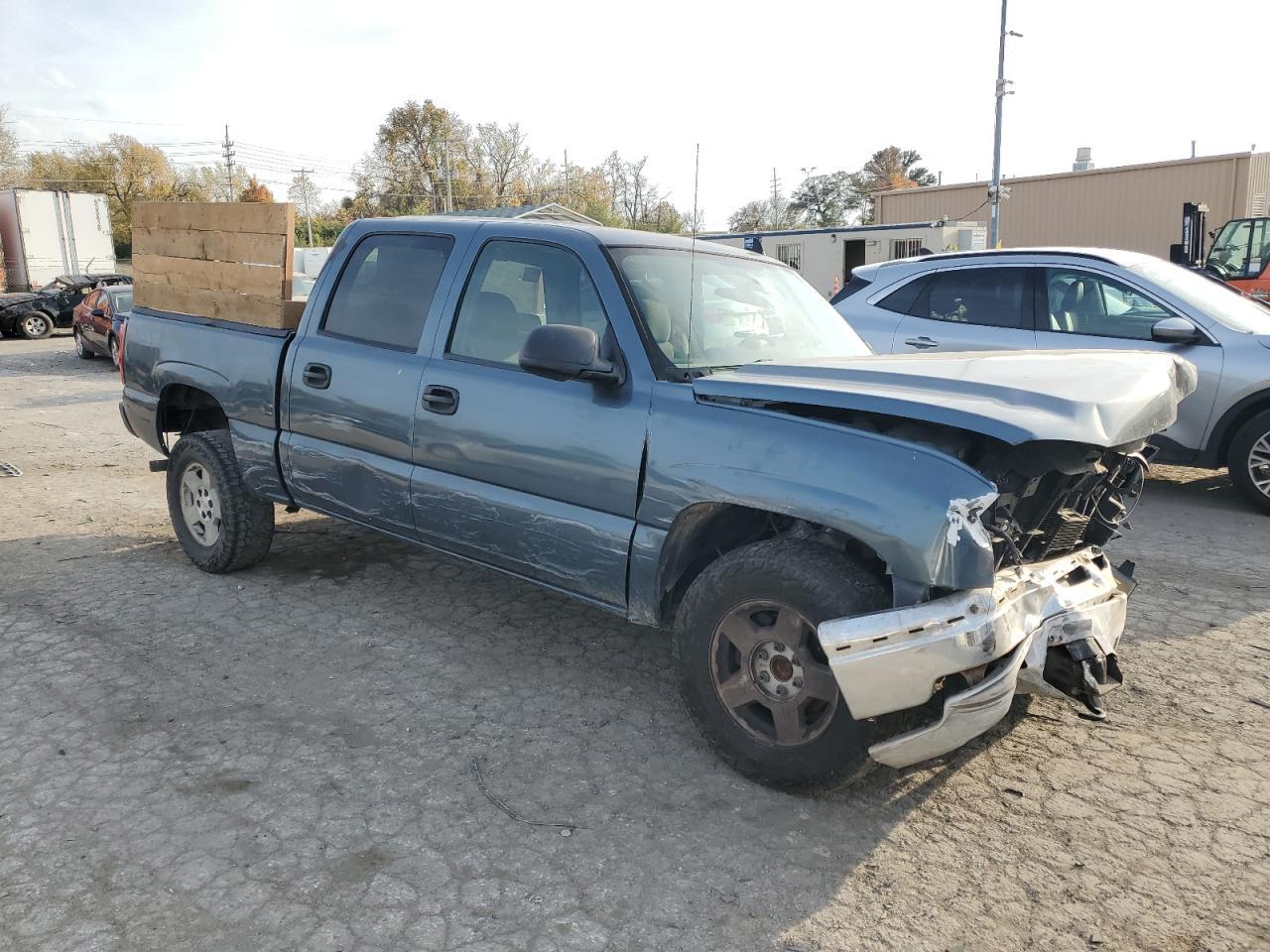 2006 Chevrolet Silverado C1500 - Image 4