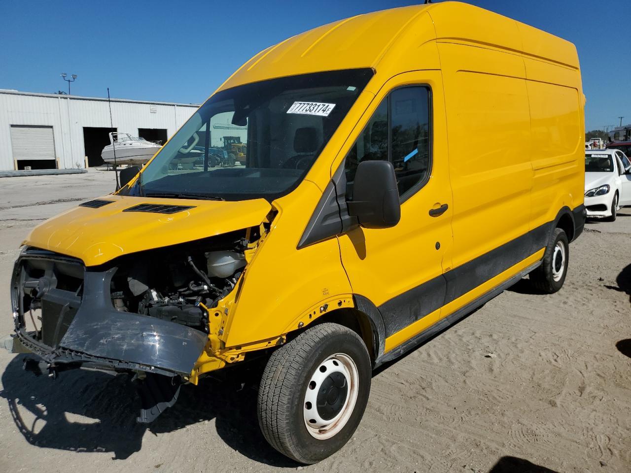 2022 Ford Transit T-250