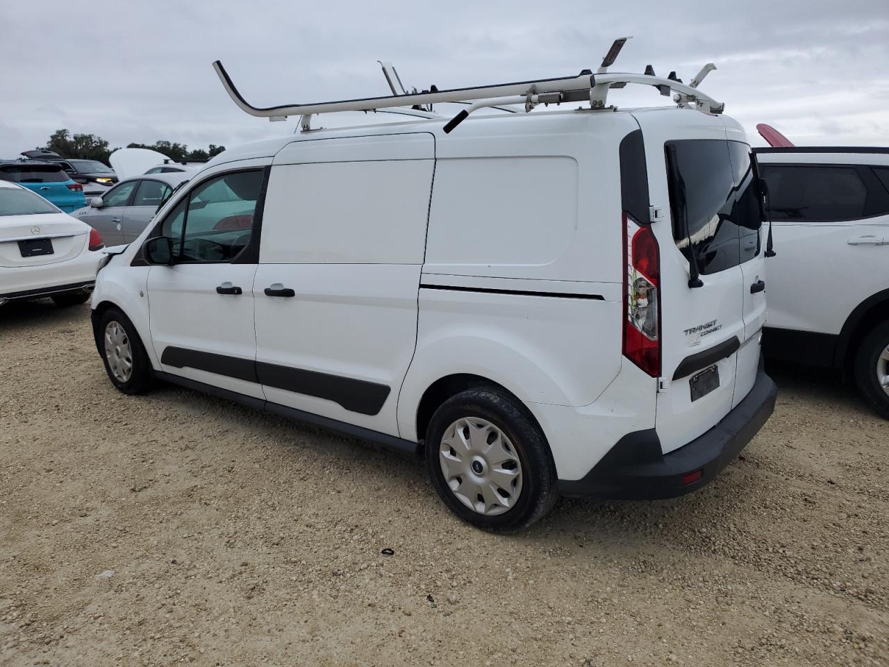 2015 Ford Transit Connect Xlt - Фото 2