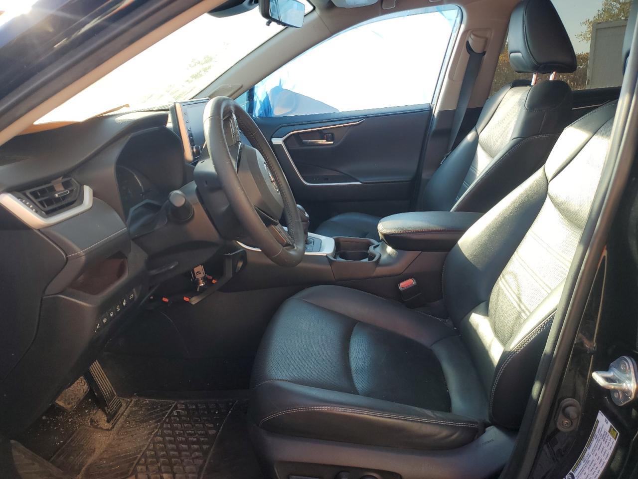 2021 Toyota Rav4 Limited - Фото 7