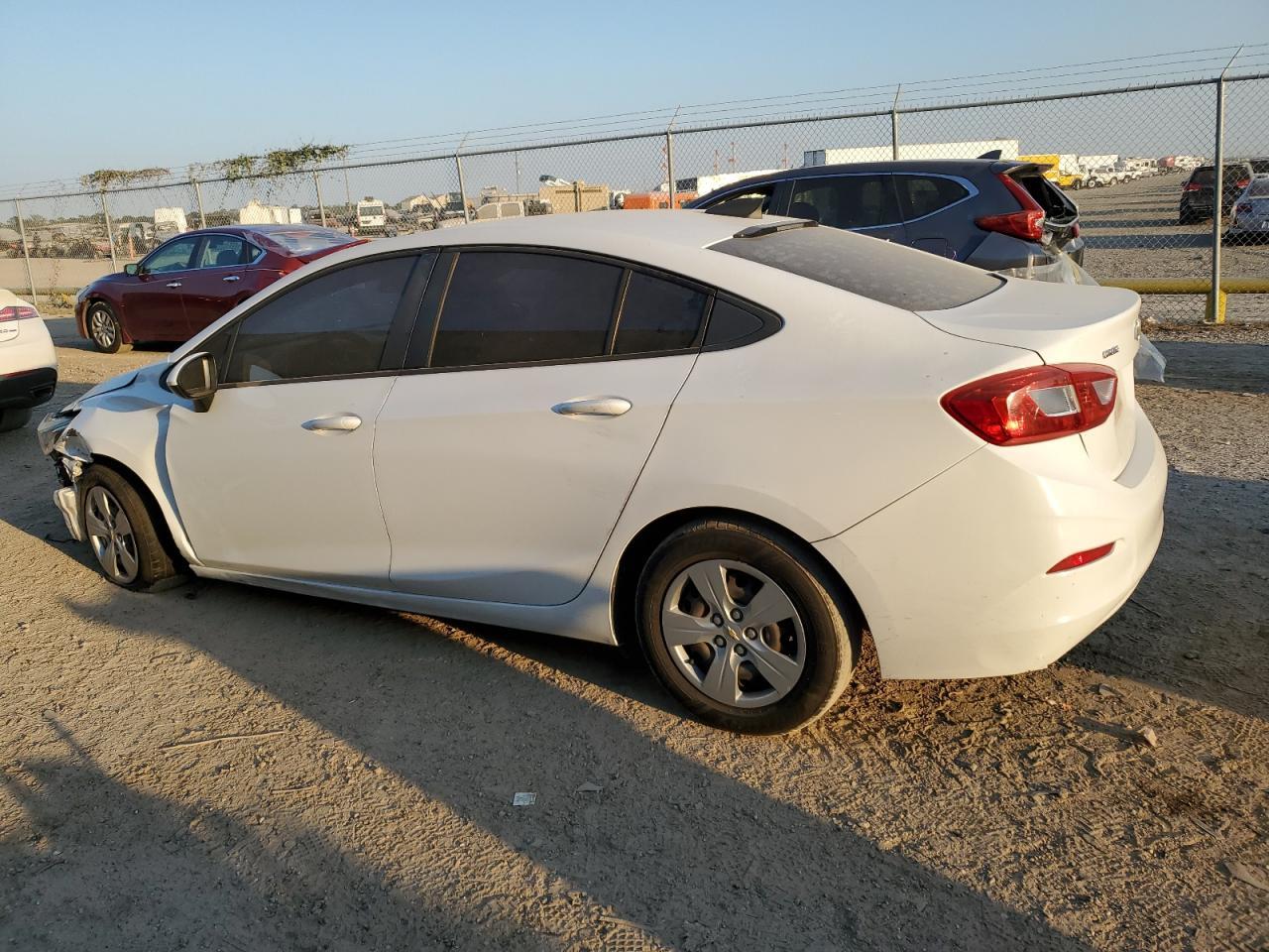 2017 Chevrolet Cruze Ls - Image 2