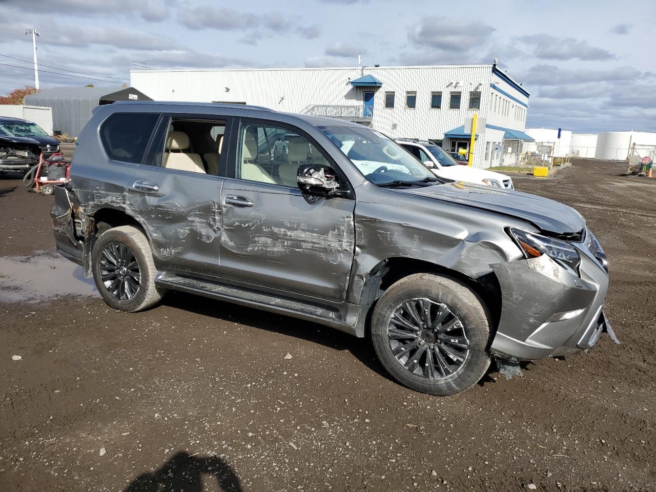 2021 Lexus Gx 460 Premium - Image 4