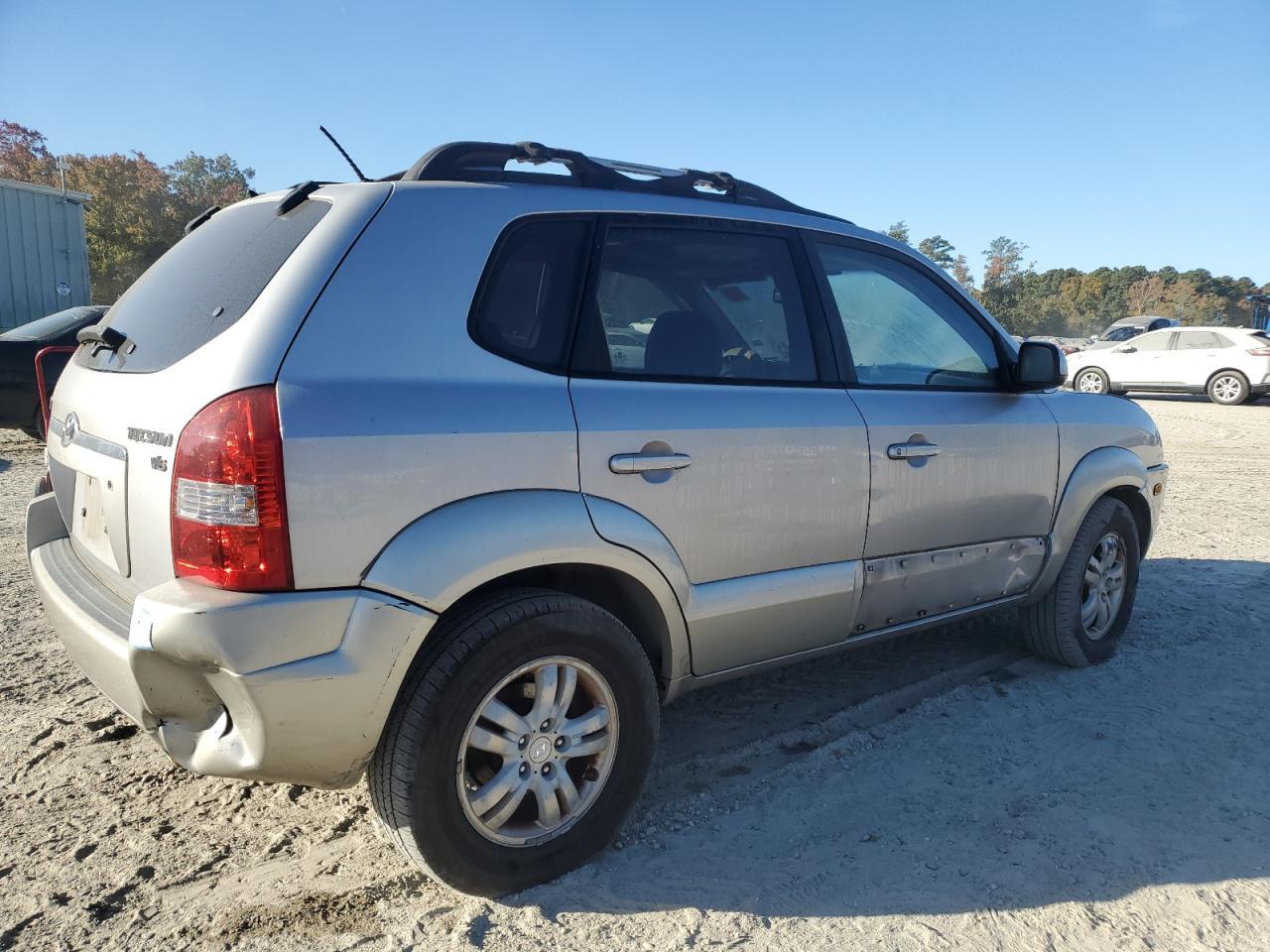 2006 Hyundai Tucson - Image 3