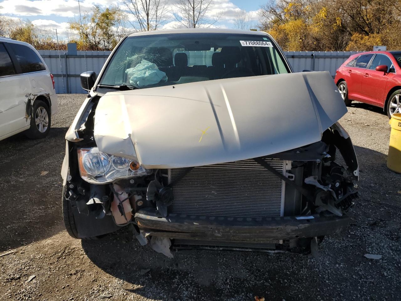 2015 Dodge Grand Caravan Se - Image 5