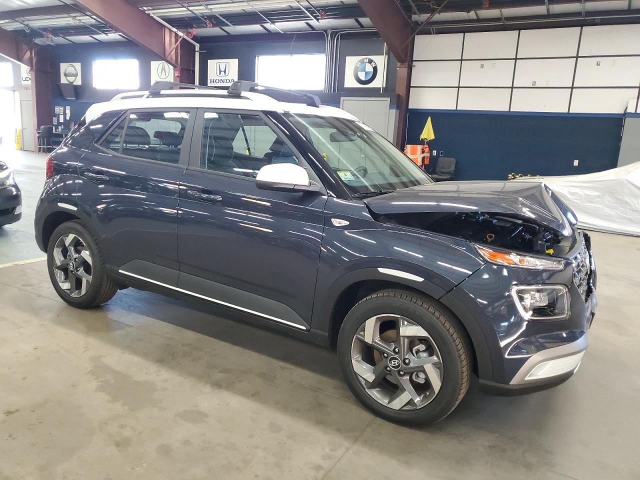 2024 Hyundai Venue Sel - Фото 4