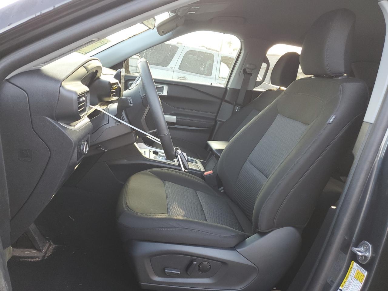 2023 Ford Explorer Xlt Xlt - Image 7