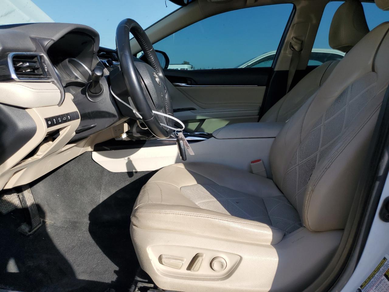 2018 Toyota Camry L - Фото 7