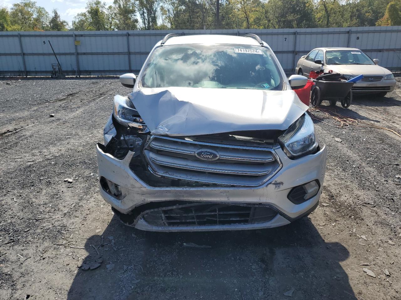 2018 Ford Escape Se - Фото 5