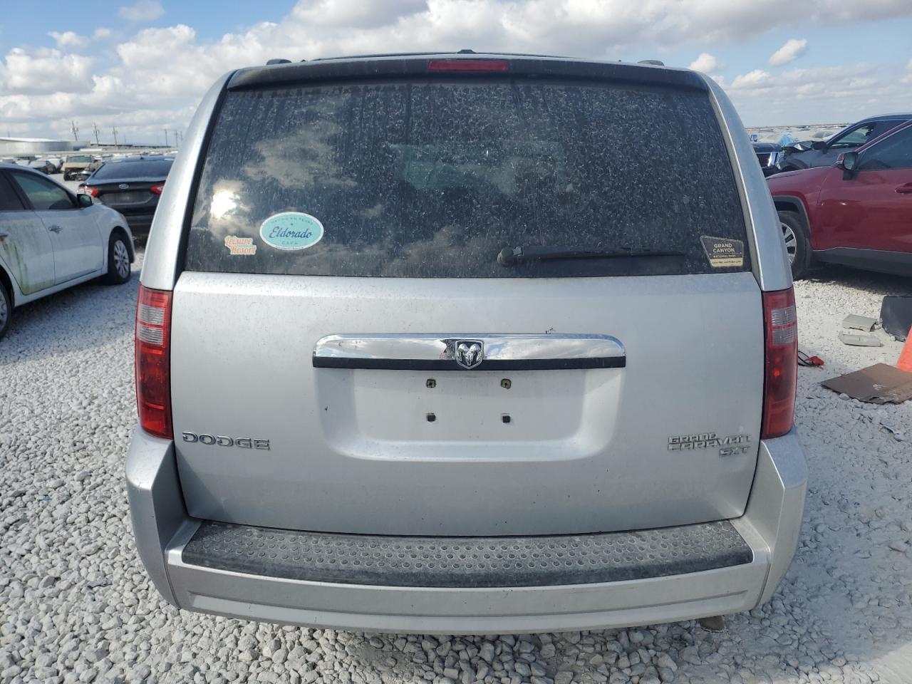 2010 Dodge Grand Caravan Sxt - Фото 6