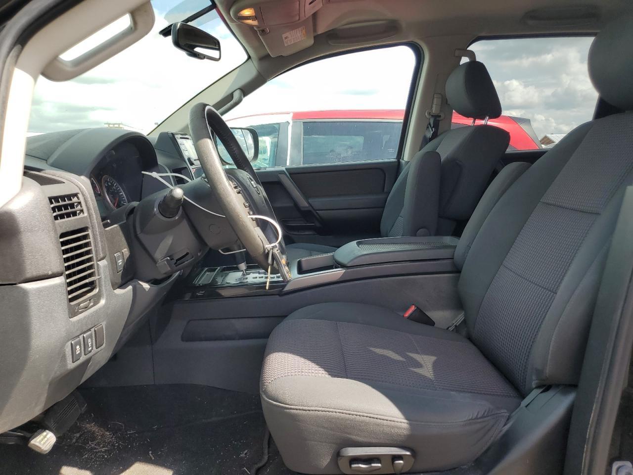 2013 Nissan Titan S - Фото 7