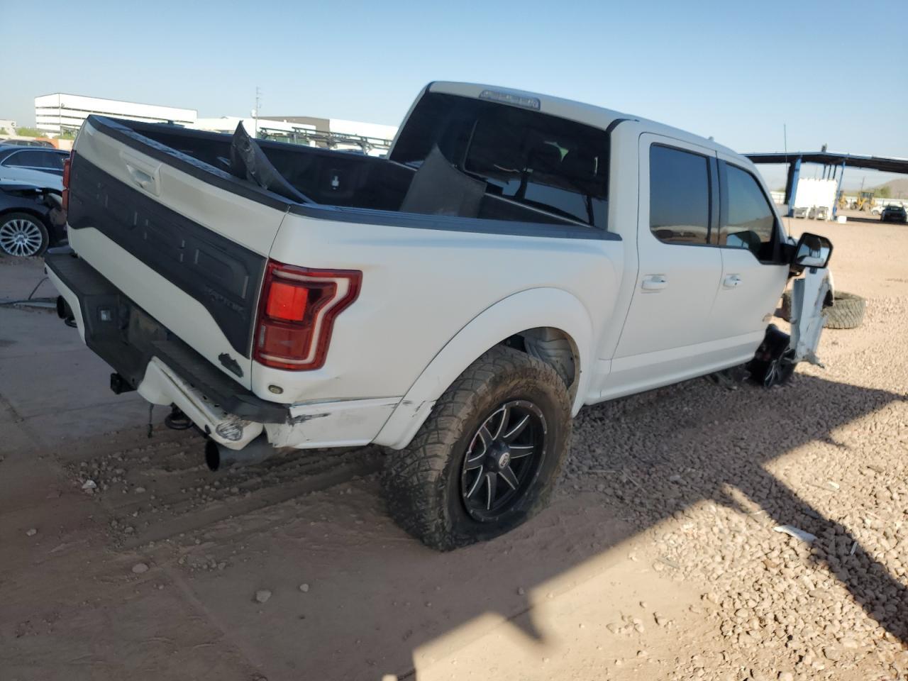 2019 Ford F150 Raptor - Фото 3