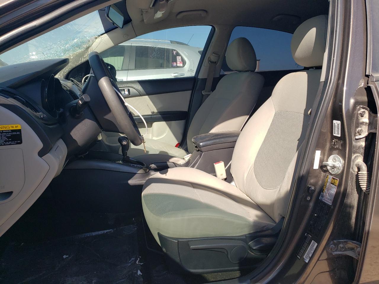 2013 Kia Forte Ex - Image 7