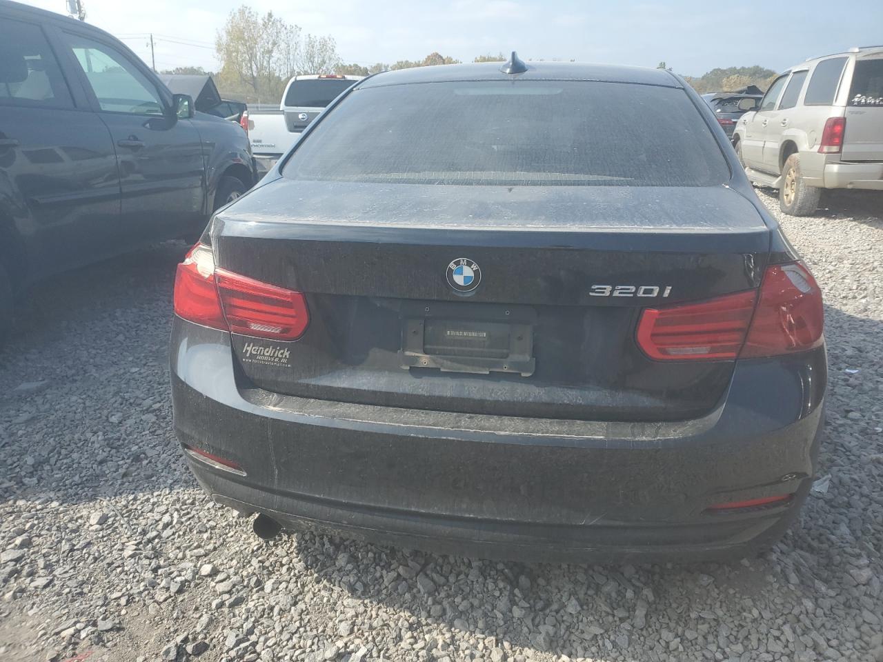 2016 BMW 320 I - Image 6