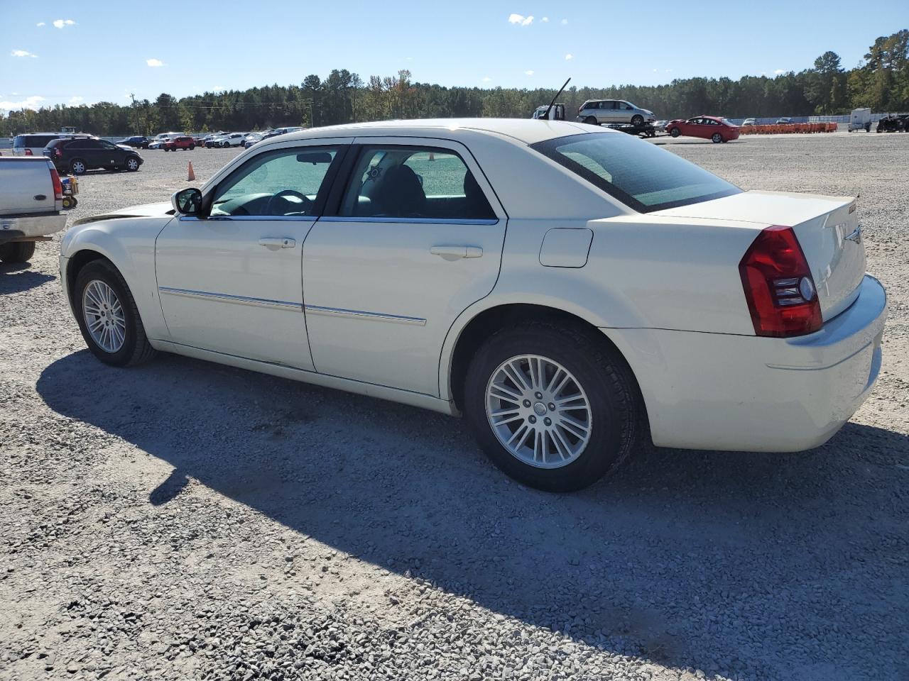 2008 Chrysler 300 Lx - Фото 2